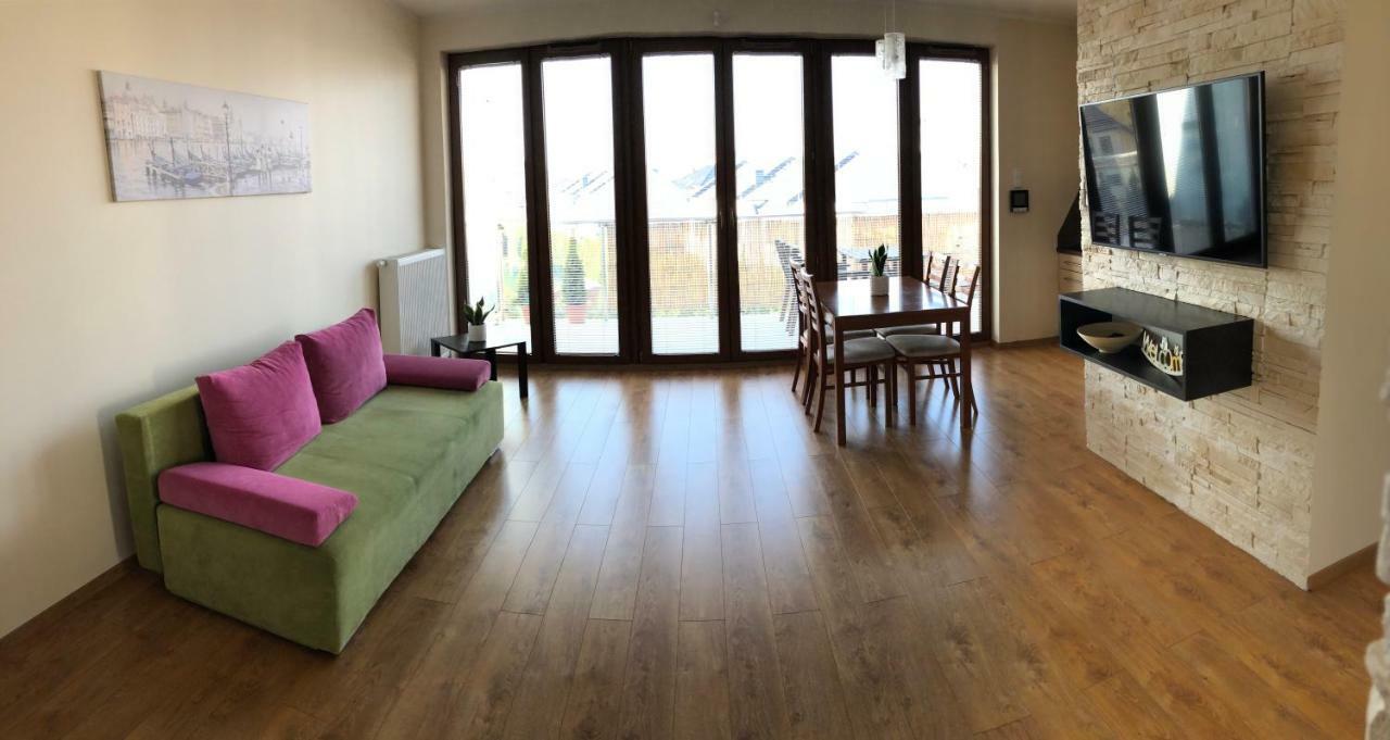 Apartament Jasminowy Shiraz Gdyně Exteriér fotografie
